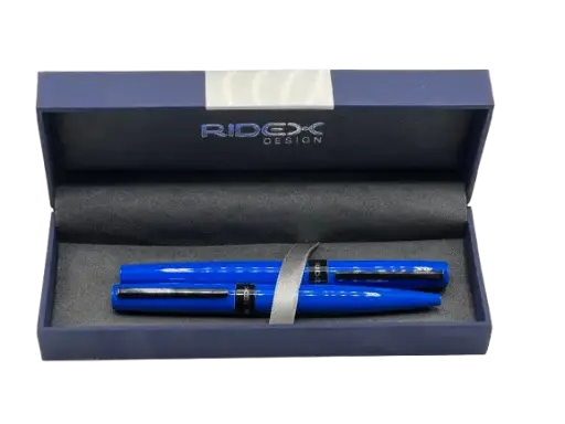 [SET5-BLEUC] Parure de 2 Stylos RIDEX Roller à Bille Luxe Bleu Claire avec Boite 