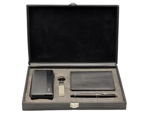 [PM0424N] Coffret Lux De PM 4 Pièces Clé USB32GB Porte Passeport Stylo Power Bank20000mAh Noir